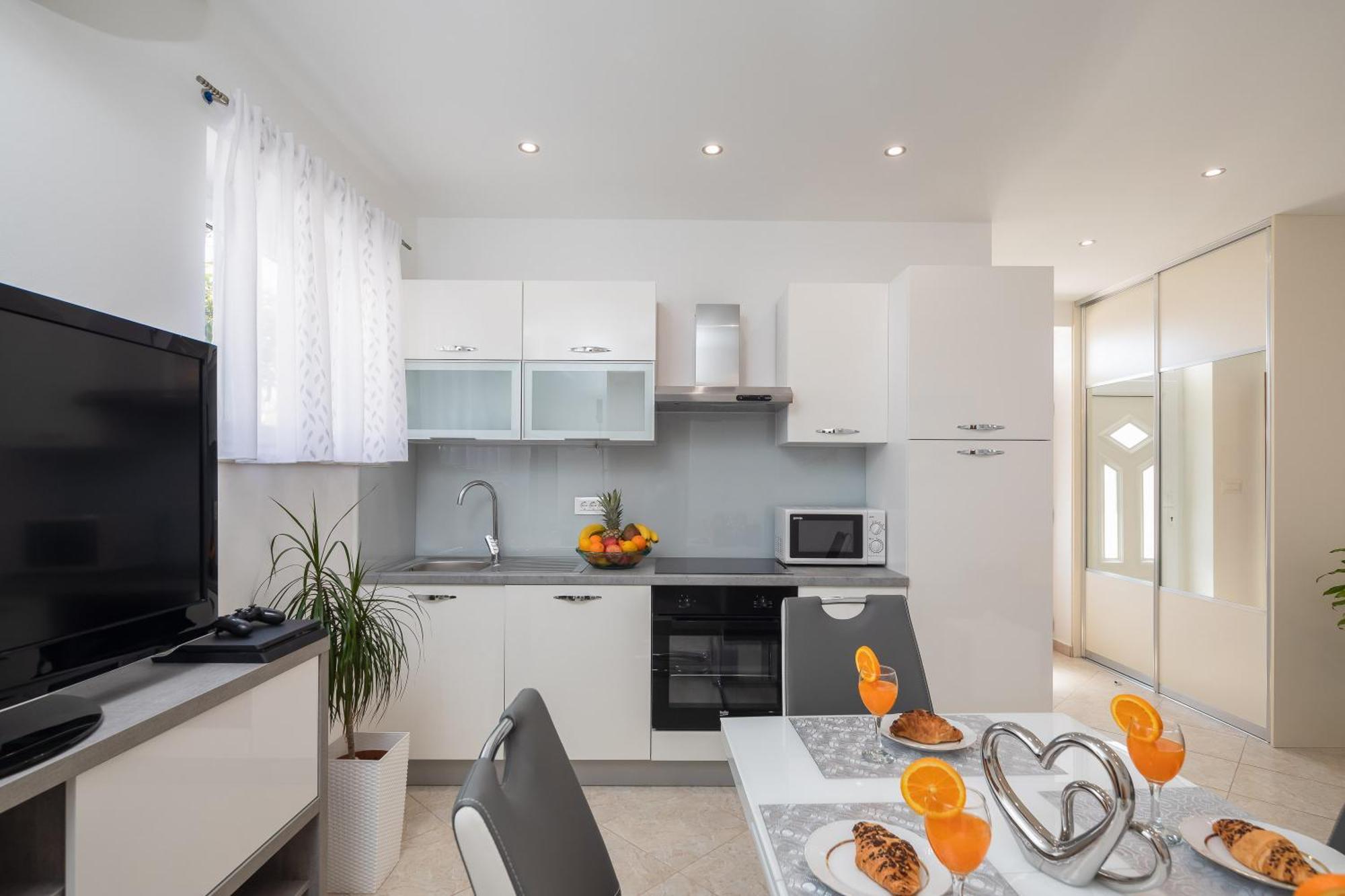 Fba Family Beach Apartments Omiš Cameră foto