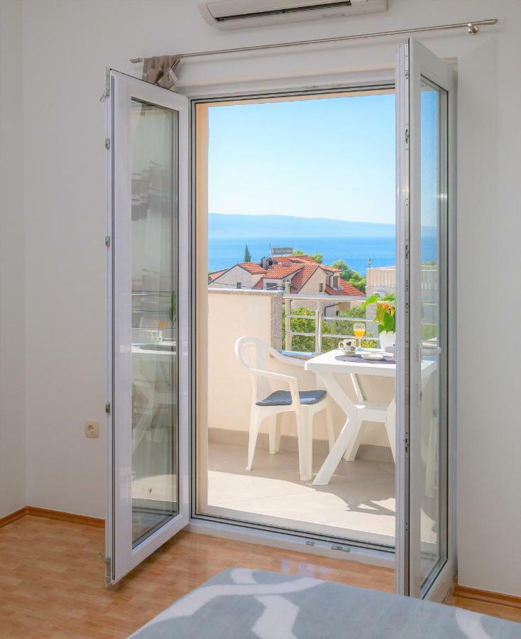 Fba Family Beach Apartments Omiš Exterior foto